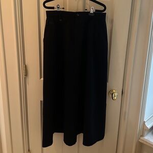 CLASSIC R. LAUREN BLACK GABARDINE WOOL SKIRT/EUC-SIZE 12